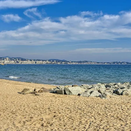 Port Quietude-4 By Interhome Apartment