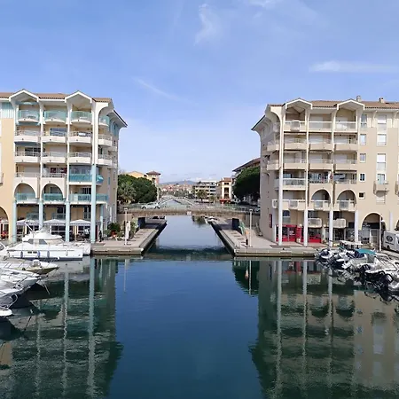 Port Quietude-4 By Interhome Fréjus
